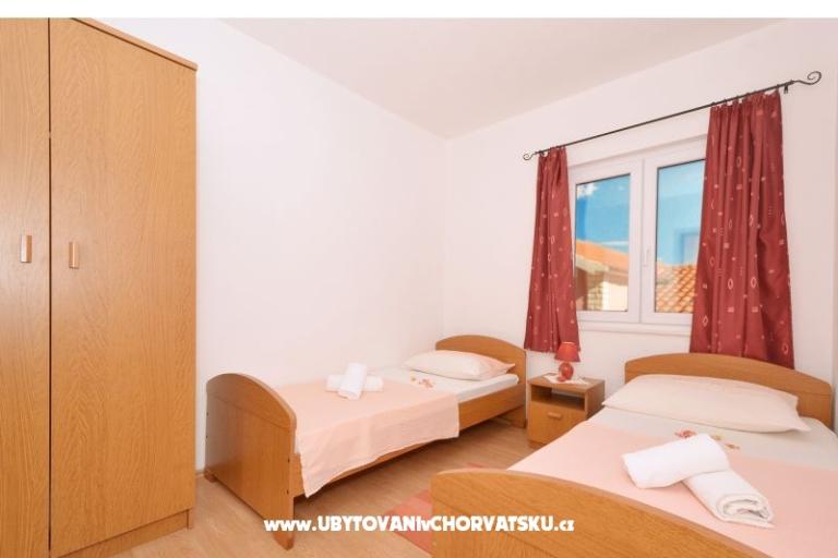 Apartments Zeljka, Okrug Gornji – photo 13