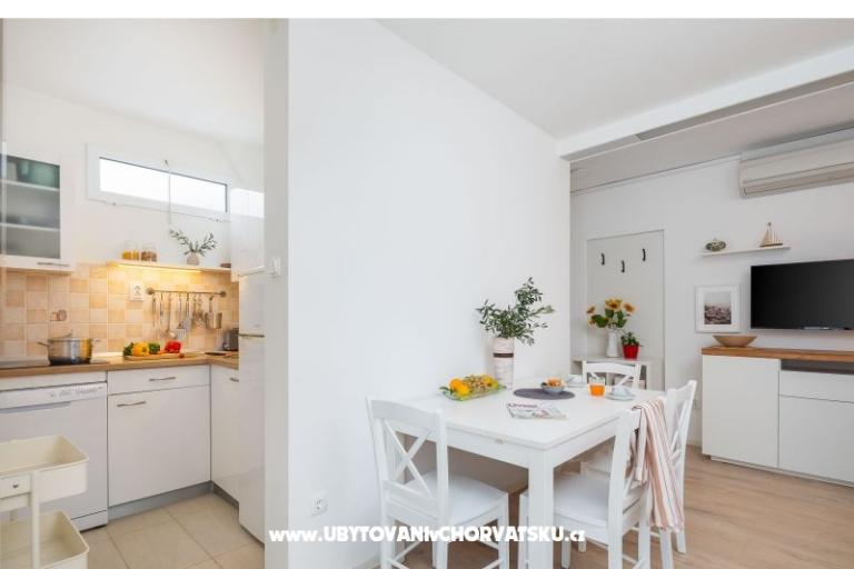 Apartments Žižić – photo 5