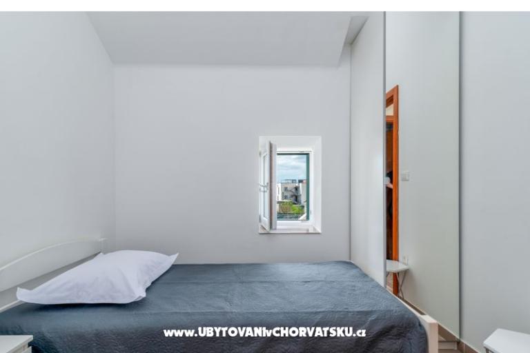 Diamond House – photo 17