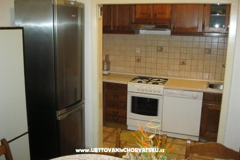 House Petar &amp; Apartment for 2 perso – photo 13