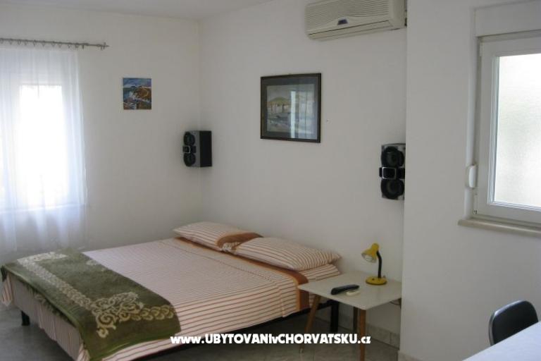 House Petar &amp; Apartment for 2 perso – photo 15