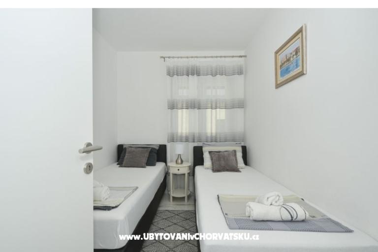 Linda – photo 12
