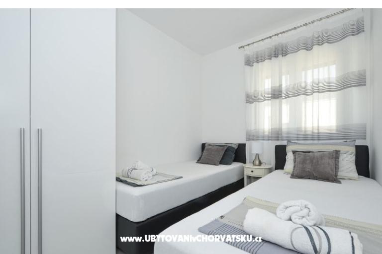 Linda – photo 13