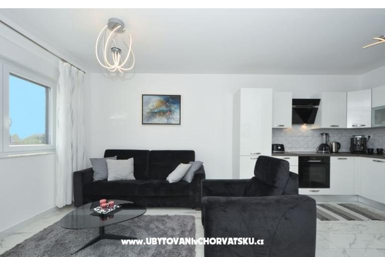 Linda – photo 3
