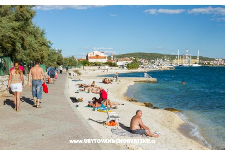 Lozovina – photo 16