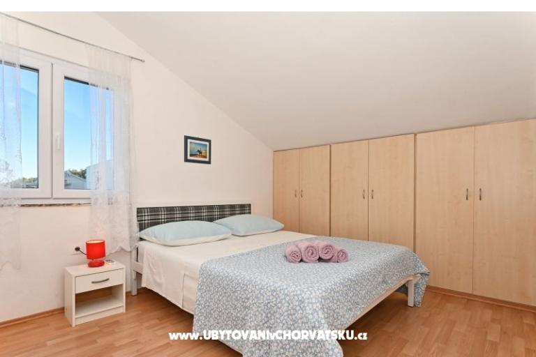 Mile Apartments – photo 10