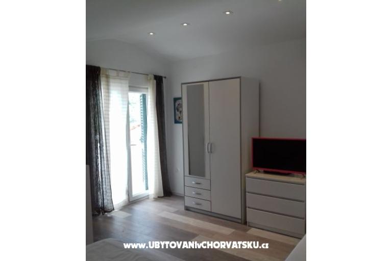 Nena Trogir, Slatine – photo 12