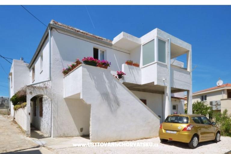 Petra Arbanija Apt – photo 14