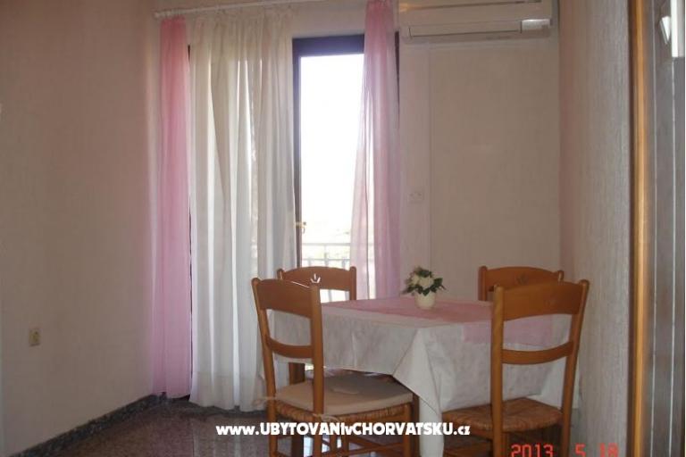 Apartments Šerić – photo 8