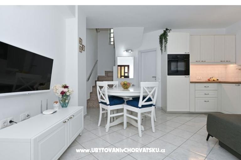 Anamaria – photo 2