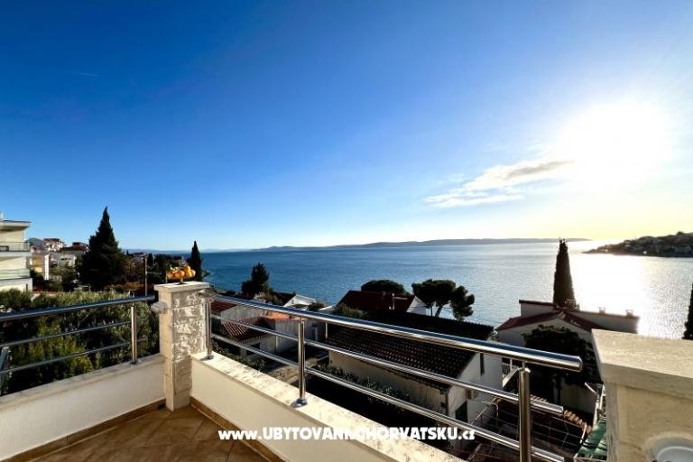 Magic sea view - Leo apartments – photo 24