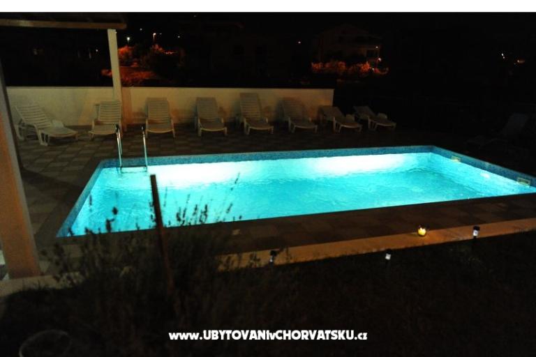 Apartments & Rooms Jelavić – photo 16