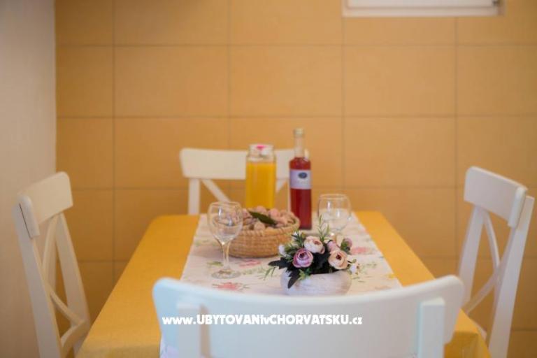 House Tea in a beautiful nature – photo 4