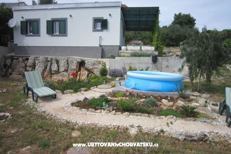 House Tea in a beautiful nature – photo 9