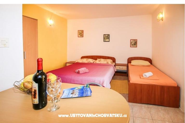Apartments Jelaš – photo 3