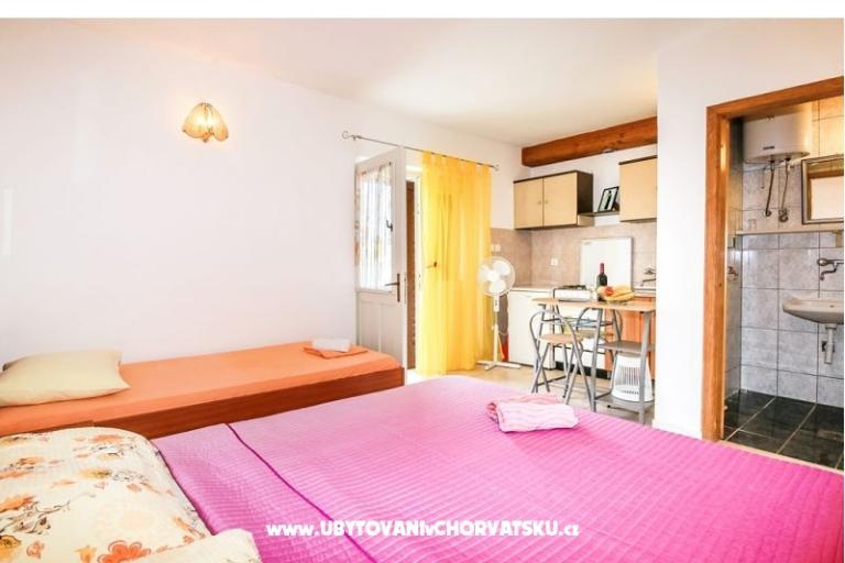 Apartments Jelaš – photo 8