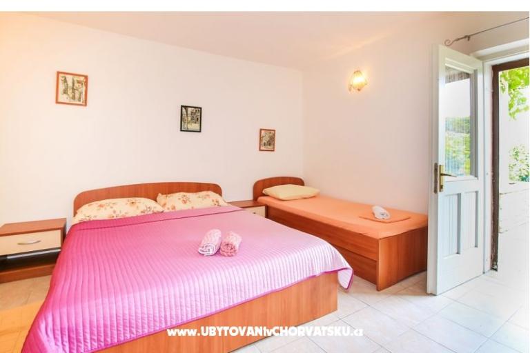 Apartments Jelaš – photo 9
