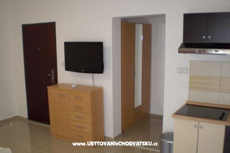 Apartments Sunny Trpanj – photo 11