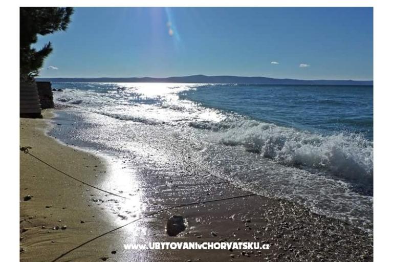 Apartments Stone  Tučepi  – photo 17