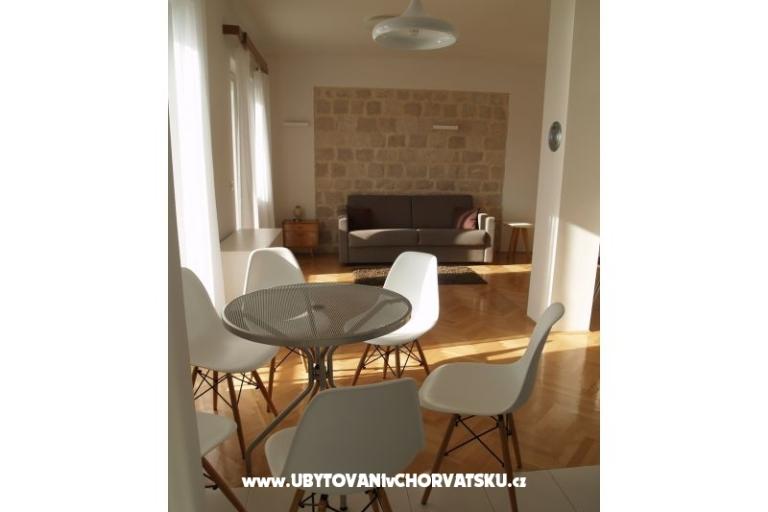 Apartments Čobrnić Kraj 75 – photo 17