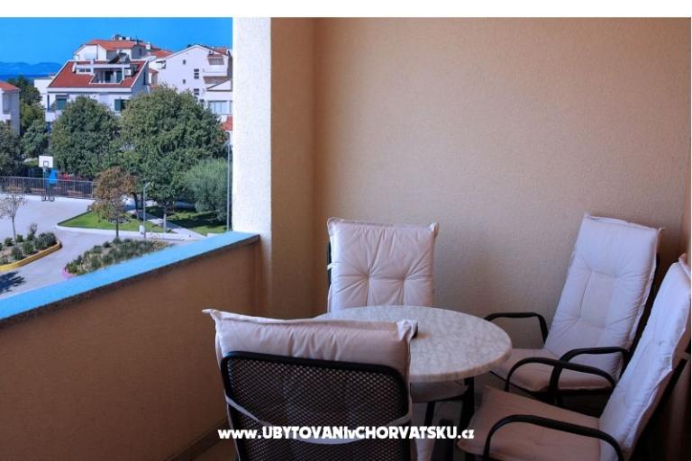 Apartments Tucepi Jakić – photo 8