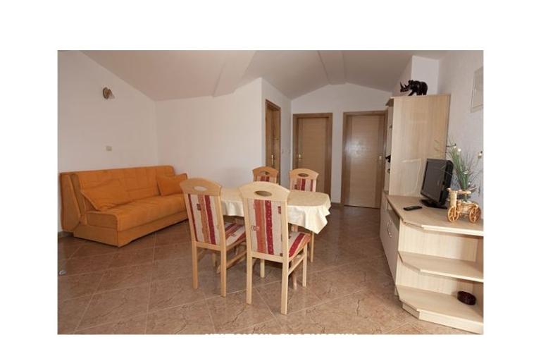 Apartments Kamena – photo 4