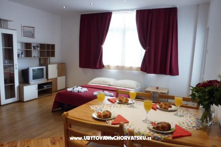 Apartments Šarić – photo 9