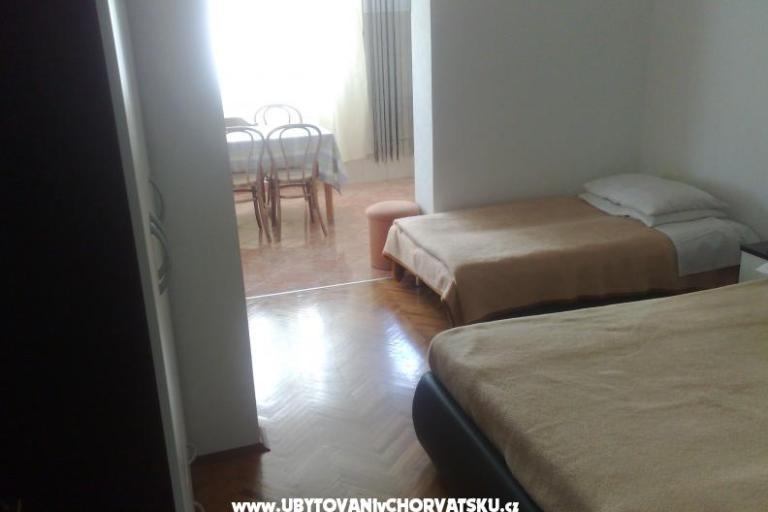 Apartments Šarić – photo 2