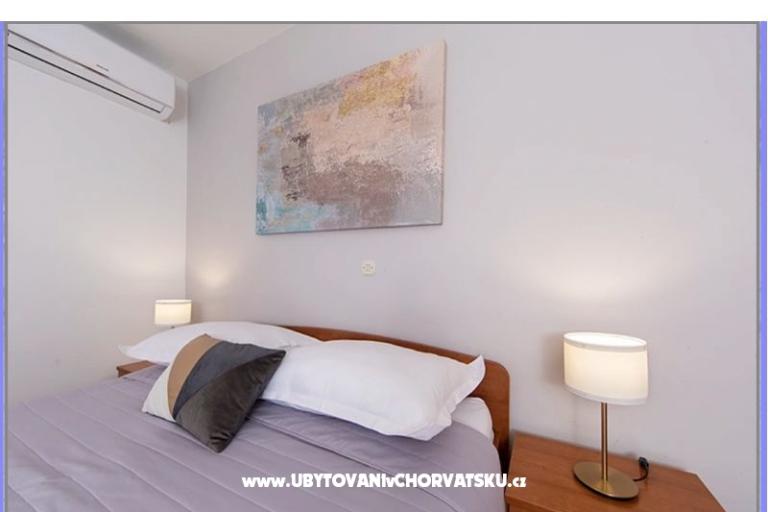 Apartments Šućur – photo 12