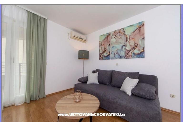 Apartments Šućur – photo 9