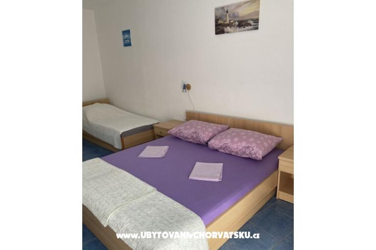 Apartments Tri palme – photo 14