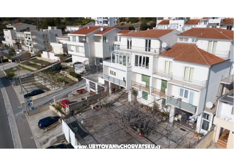Apartments Vanja Tučepi – photo 10