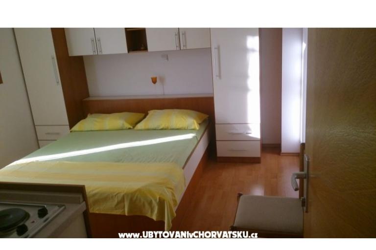 Apartments Zelic Tucepi – photo 10