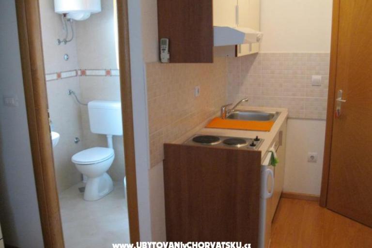 Apartments Zelic Tucepi – photo 8
