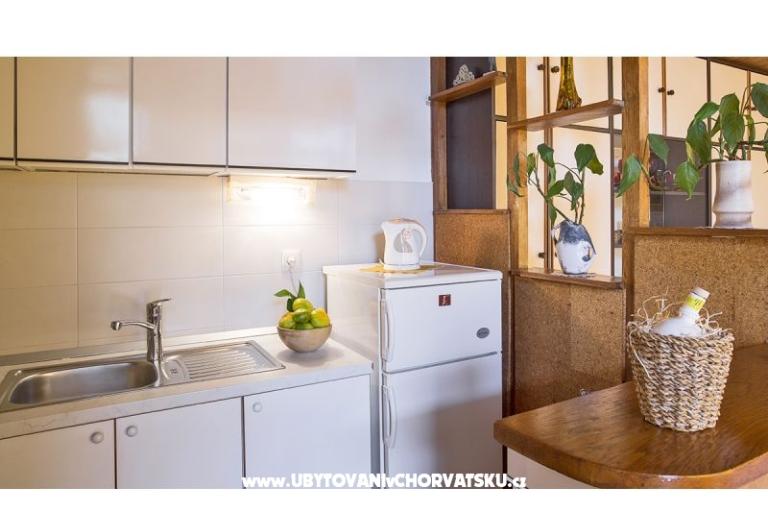 Apartment  Trumbić – photo 5