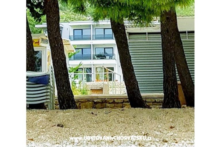 Apartments IKO - Tučepi – photo 4