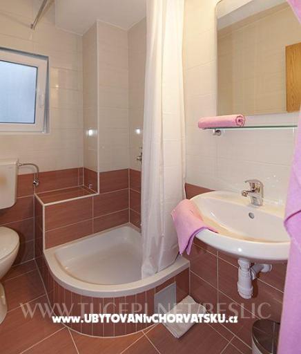 Apartments Beslic – photo 8