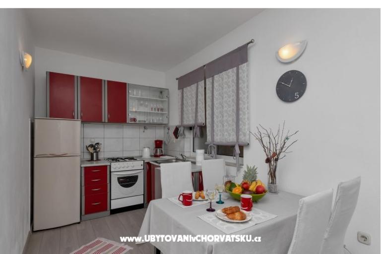 Beachfront Apartment Chiara – photo 8