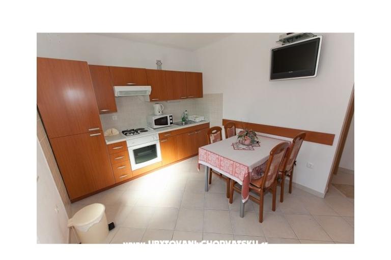 Apartments Luketina – photo 11