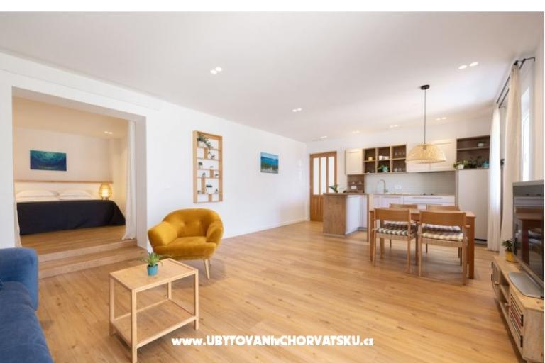Beachfront Apartment NIVES – photo 11