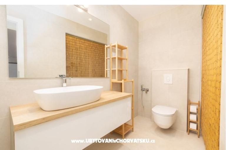 Beachfront Apartment NIVES – photo 26
