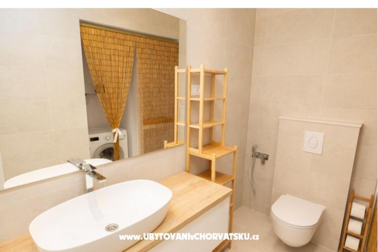 Beachfront Apartment NIVES – photo 27