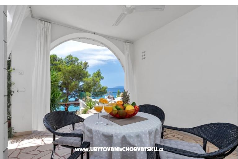 Beachfront Apartment NIVES – photo 4