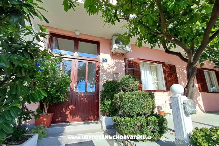 Olive Apartment and Rooms – photo 2
