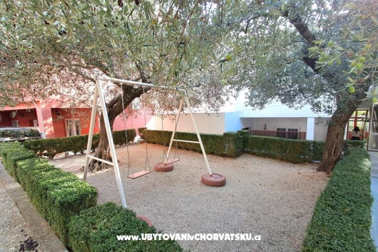 Olive Apartment and Rooms – photo 5