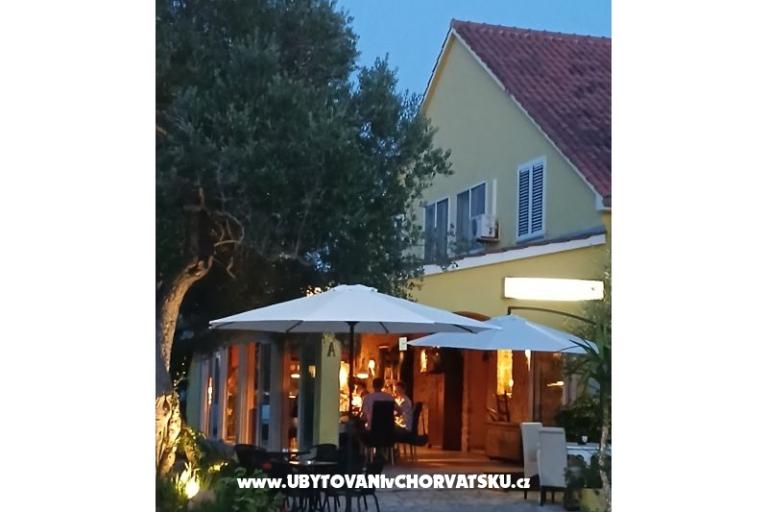 Apartments Galius Ugljan – photo 12