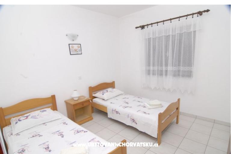 Apartments Lonić – photo 7