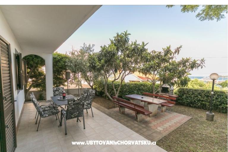 Apartments Mira Grdovic – photo 8