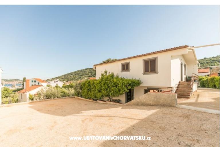 Apartments Mira Grdovic – photo 9