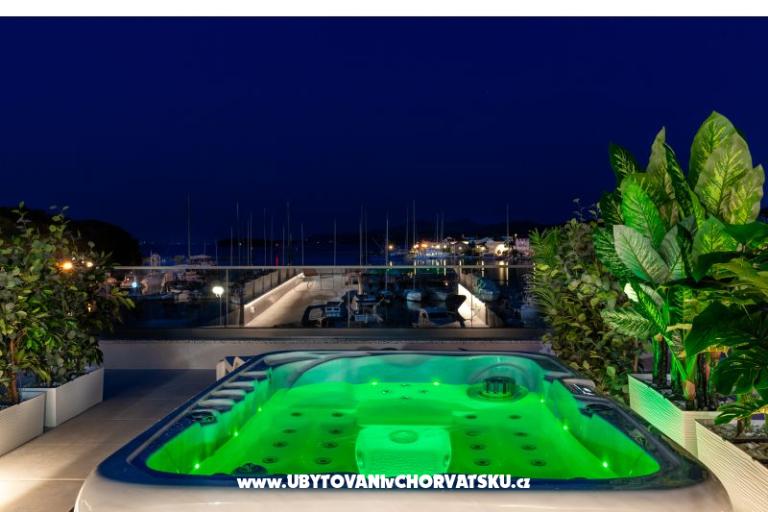 Apartments Dora Kukljica  – photo 3